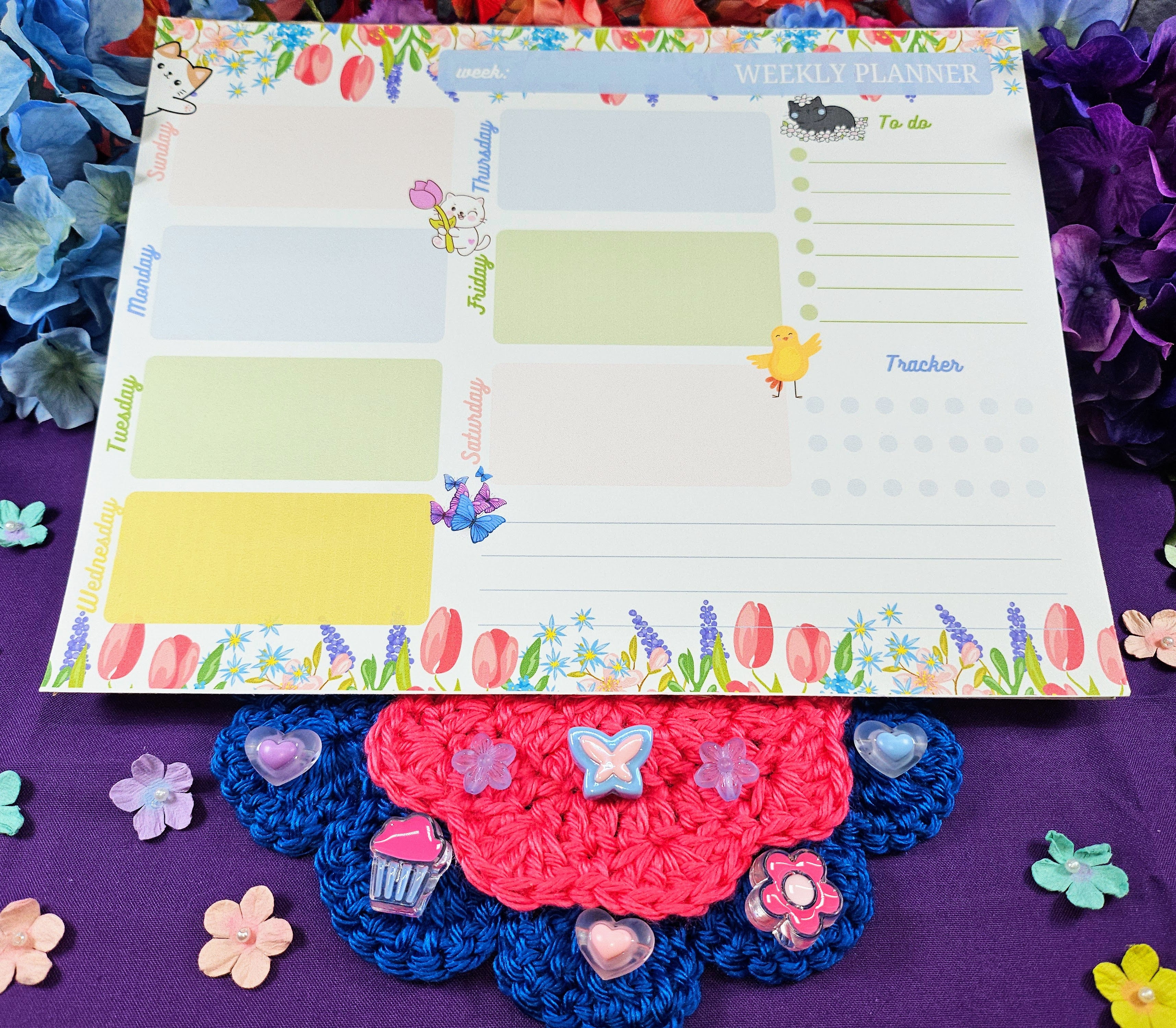 Paws & Pages Weekly Planner Notepad 8.5" x 11" - Bookworm Gift - Notepad