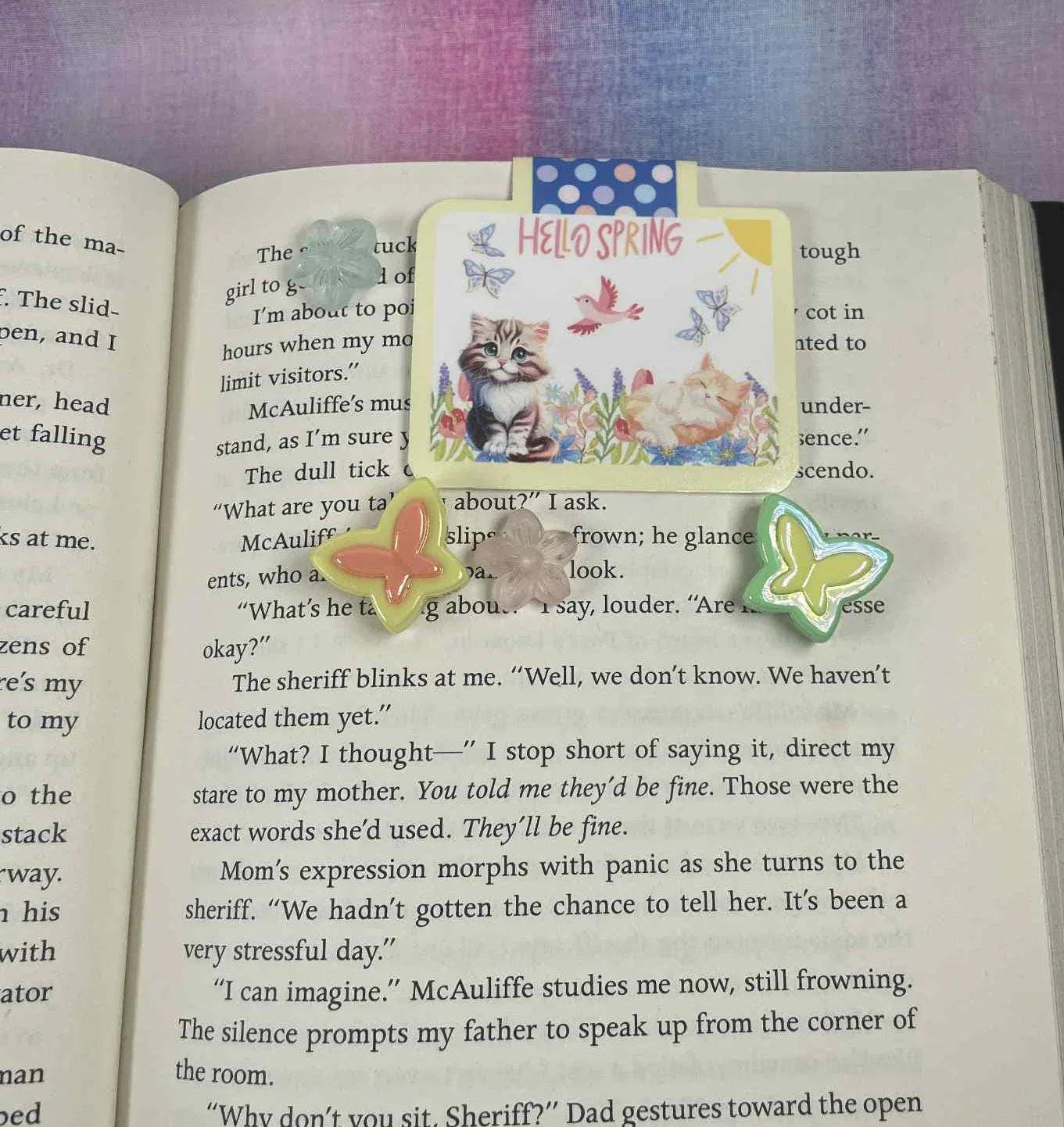 Hello Spring Magnetic Bookmark - Autumnmist Boutique