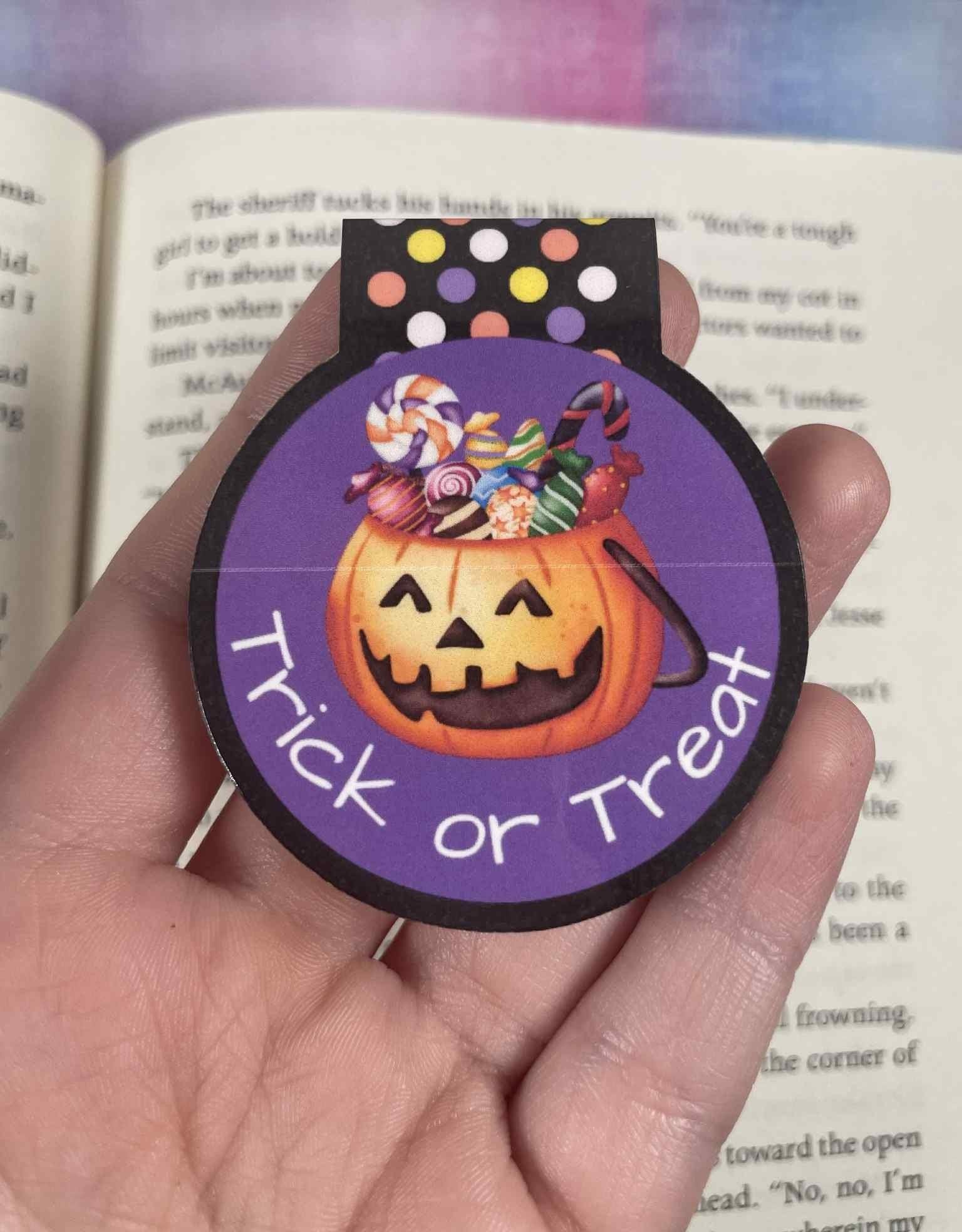 Trick or Treat Magnetic Bookmark - Autumnmist Boutique