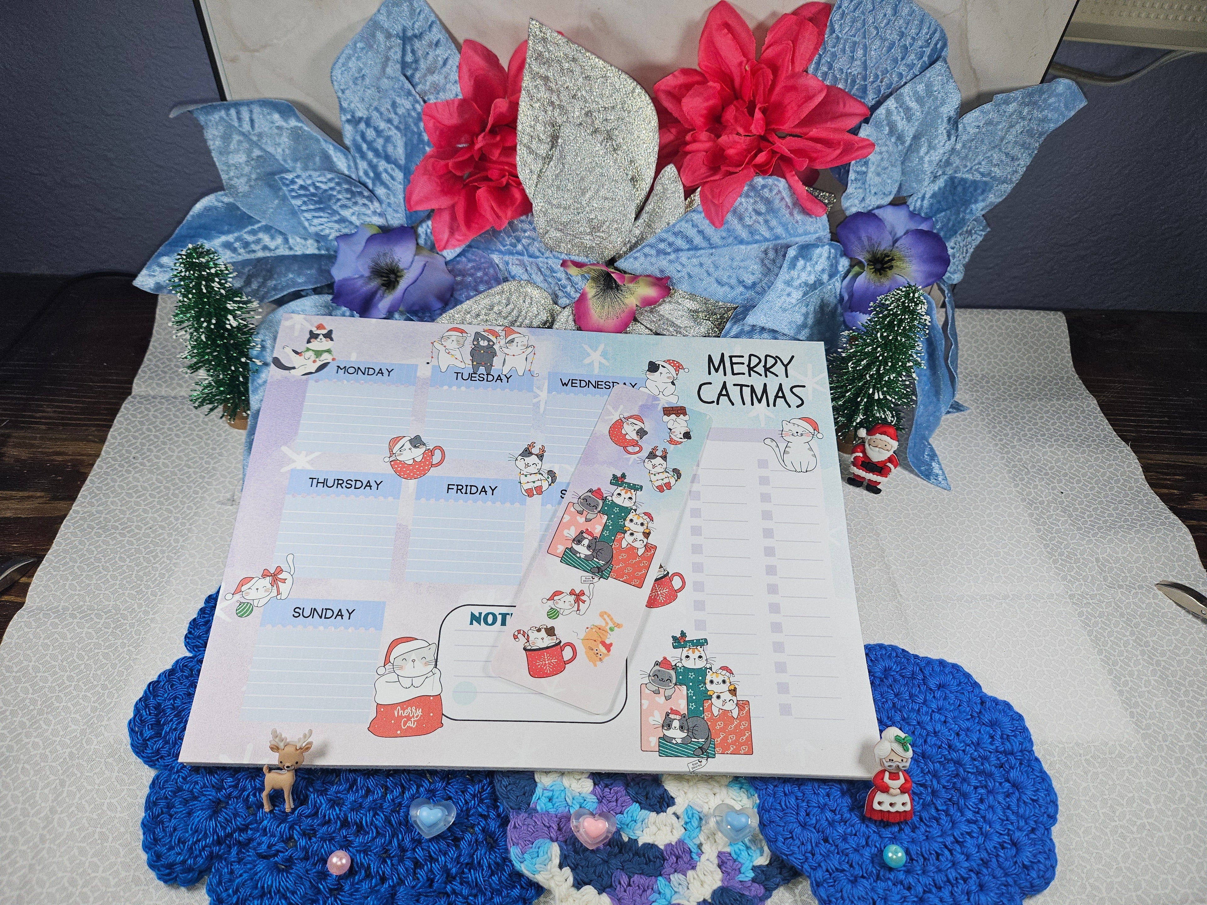 Merry Catmas Large Planner Notepad 8.5" x 11" - Bookworm Gift - Notepad Autumnmist Boutique