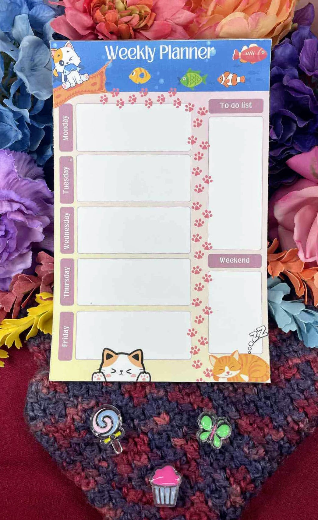 Whiskers &amp; Weekends Weekly Planner Notepad 5.5&quot; x 8.5&quot;