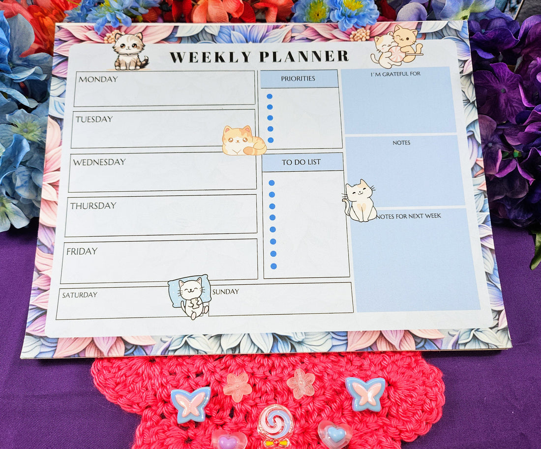 Blossom and Paws Weekly Planner Notepad 8.5&quot; x 11&quot; - Bookworm Gift - Notepad