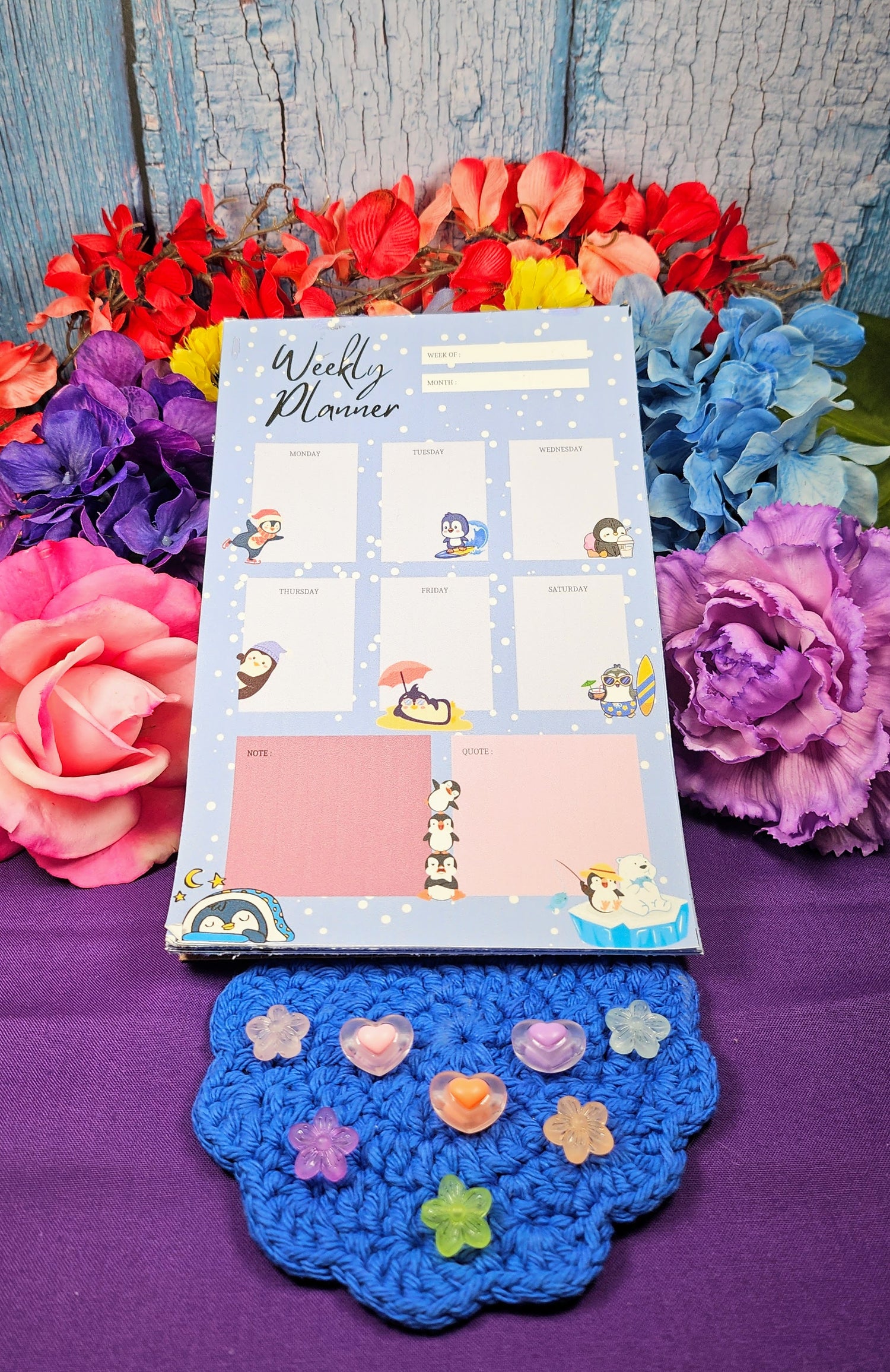 Penguin Parade Weekly Planner Notepad 5.5&quot; x 8.5&quot;