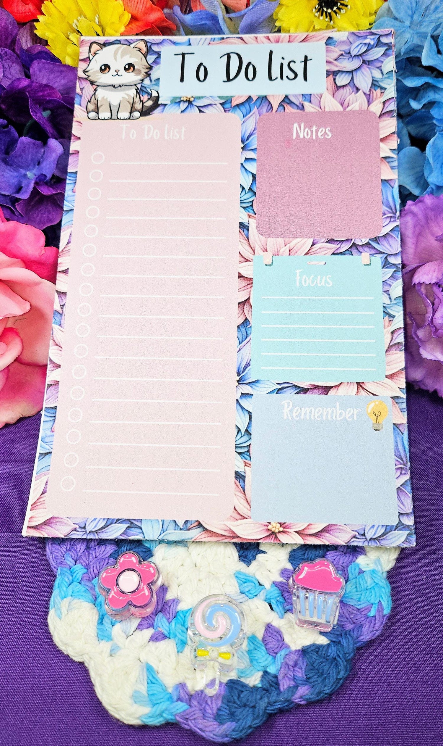 Petals &amp; Paws Daily Planner Notepad 5.5" x 8.5"
