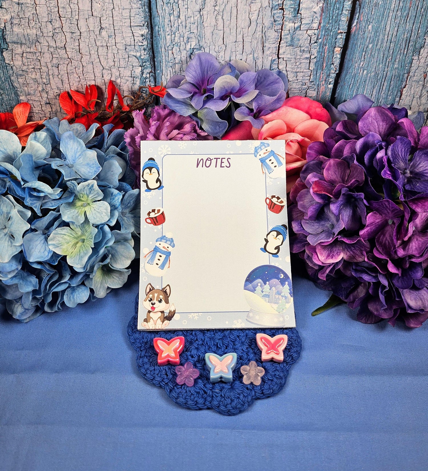 Frosty Friends Winter Notepad 4.25&quot; x 5.5&quot;