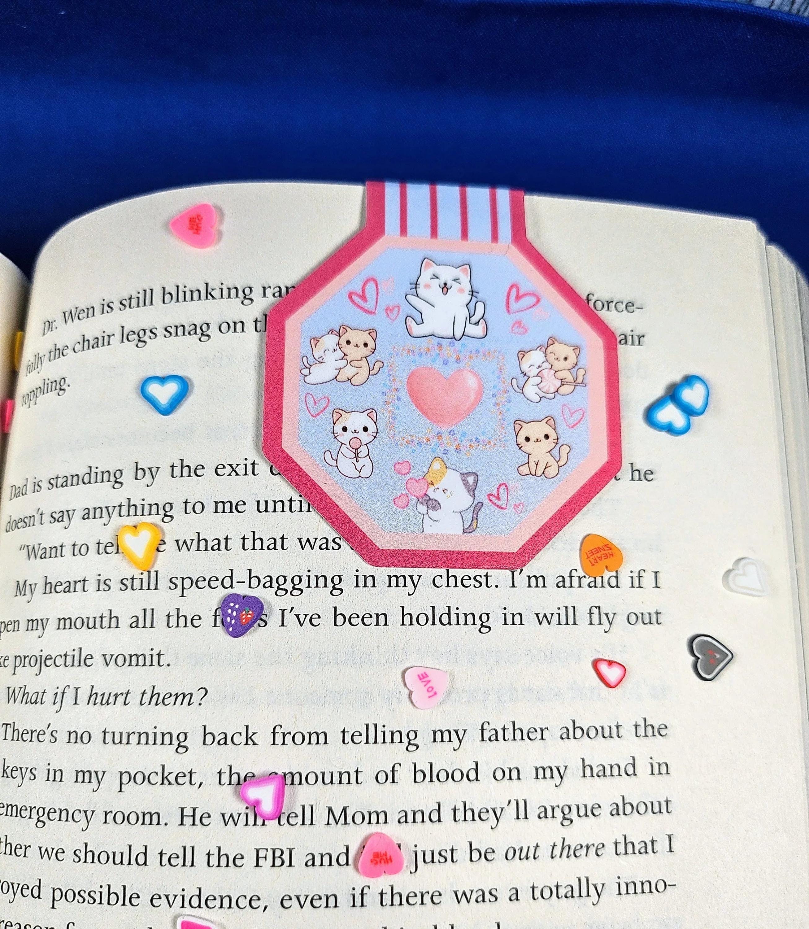 Sweet Paws Parade Magnetic Bookmark - Autumnmist Boutique