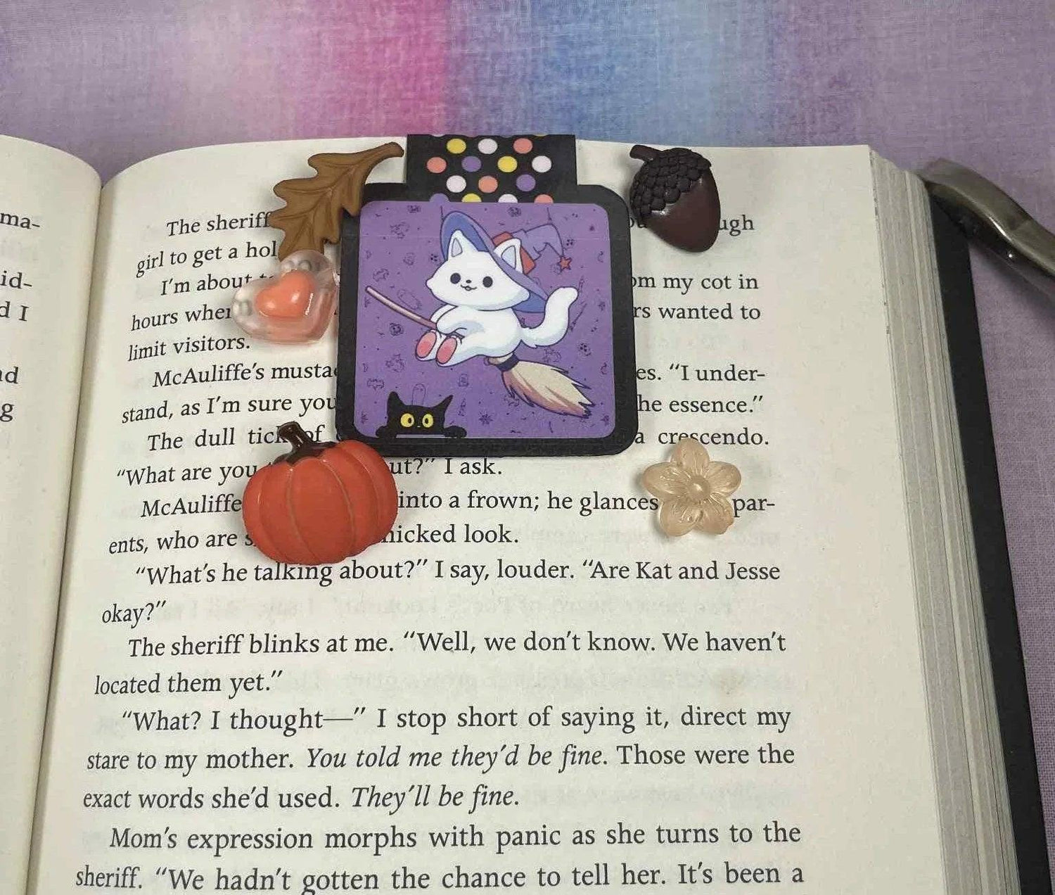 Paws &amp; Potions Magnetic Bookmark - Autumnmist Boutique