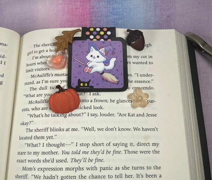 Paws &amp; Potions Magnetic Bookmark - Autumnmist Boutique
